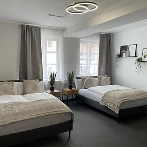 Hossi-rathaus Hostel